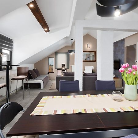 Апартаменти Studio Apartman Pavletic Слунь Екстер'єр фото